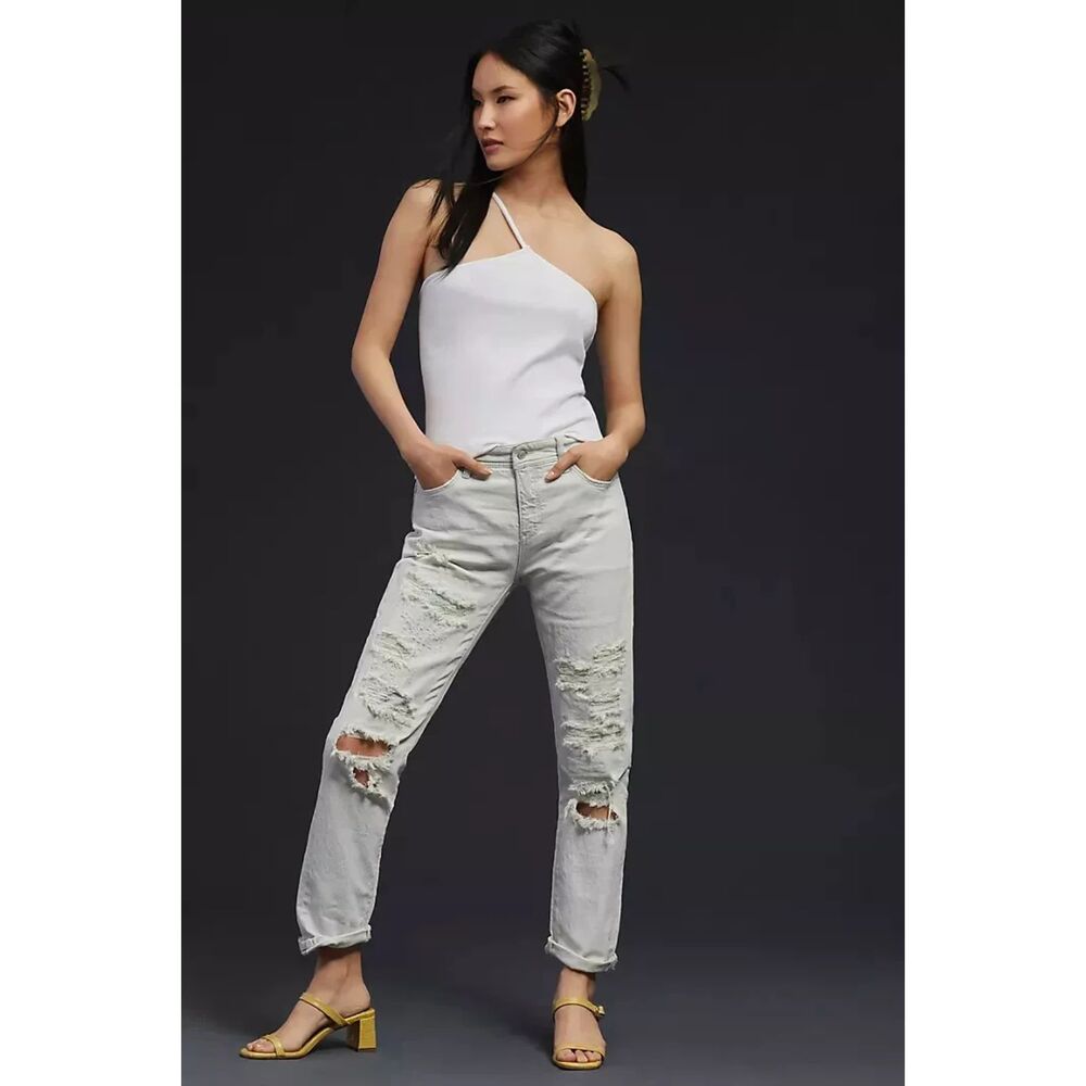 ANTHROPOLOGIE | PILCRO Light Acid Wash Distressed Slim Boyfriend Jeans Size 26